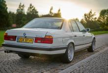 BMW 735i (E32) Tył/Bok Zachód Słońca